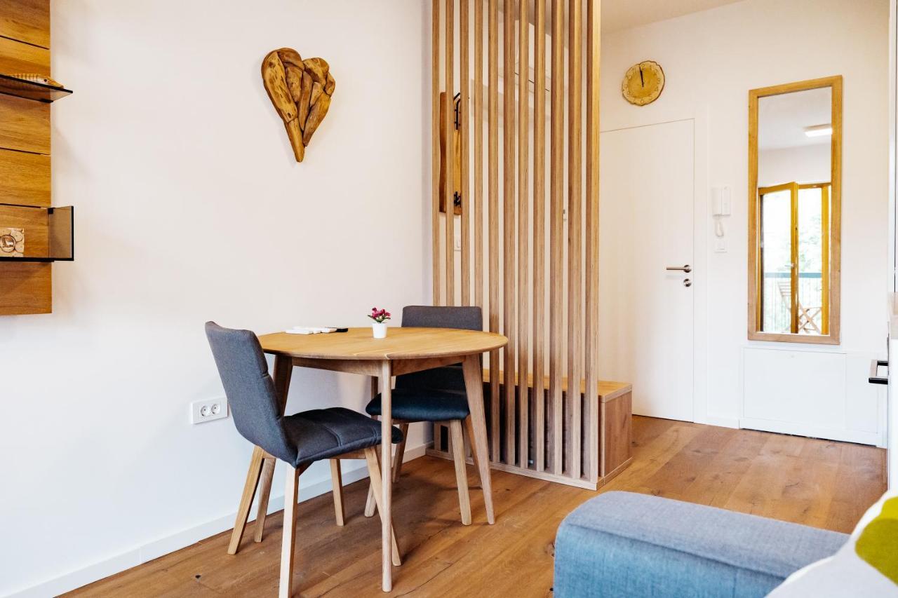 Woody - Comfy Apartment In Siska Ljubljana Eksteriør bilde
