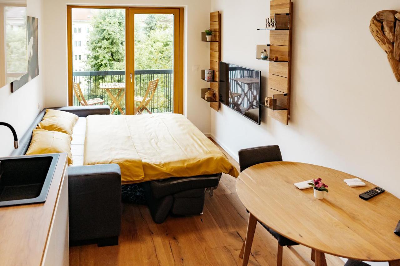 Woody - Comfy Apartment In Siska Ljubljana Eksteriør bilde