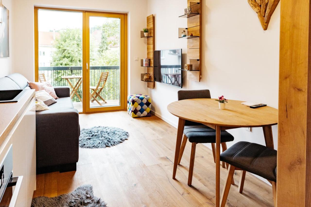 Woody - Comfy Apartment In Siska Ljubljana Eksteriør bilde