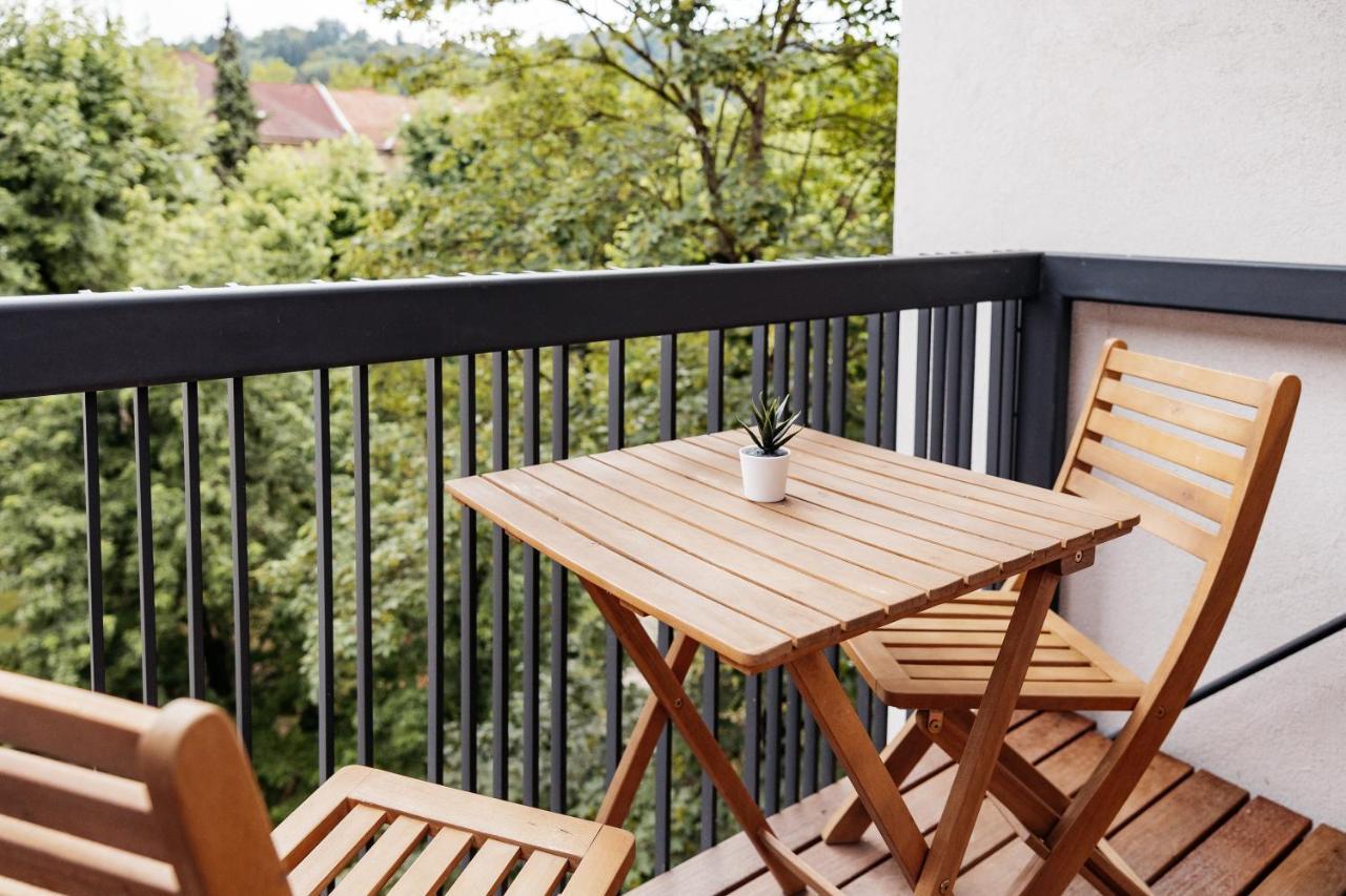 Woody - Comfy Apartment In Siska Ljubljana Eksteriør bilde